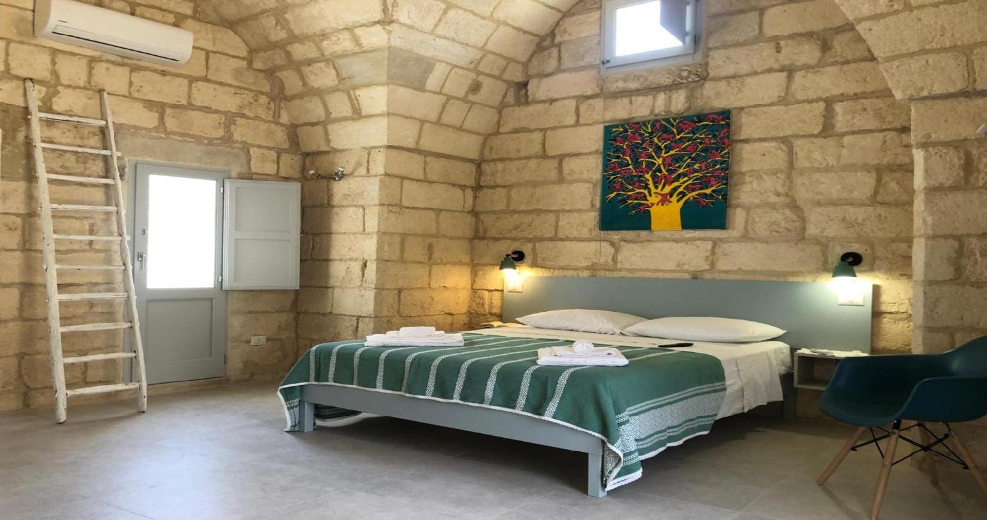 Odegos Monolocali Vico Sant'Antonio Villa Carpignano Salentino Exteriör bild