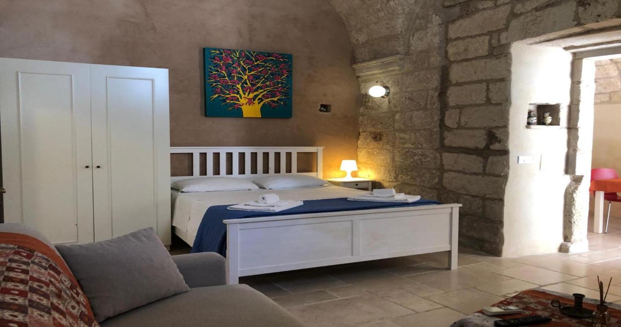 Odegos Monolocali Vico Sant'Antonio Villa Carpignano Salentino Exteriör bild