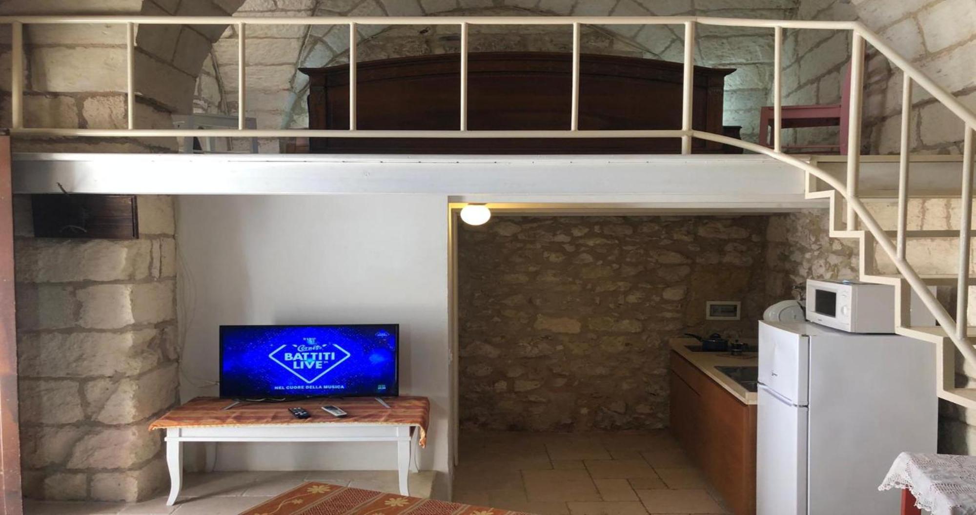 Odegos Monolocali Vico Sant'Antonio Villa Carpignano Salentino Exteriör bild