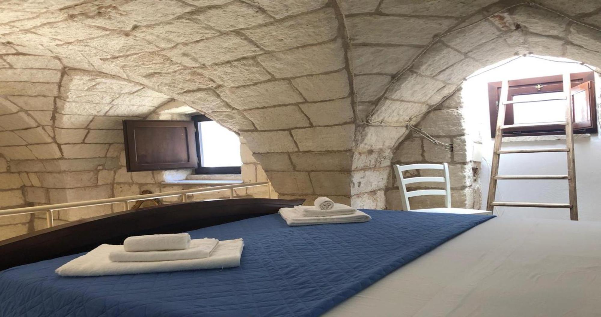 Odegos Monolocali Vico Sant'Antonio Villa Carpignano Salentino Exteriör bild